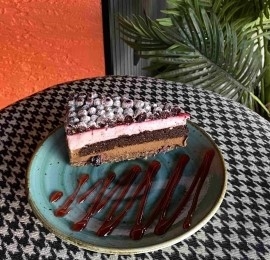 YABAN MERSİNLİ PASTA